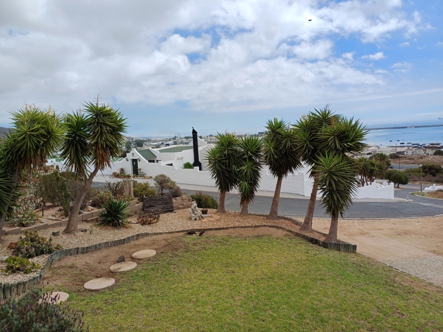 4 Bedroom Property for Sale in Britannica Heights Western Cape